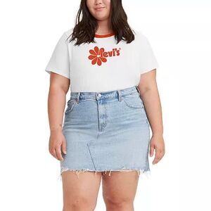 NWT Plus Size Levi's® Cropped Jordie Flower Logo Tee 3x